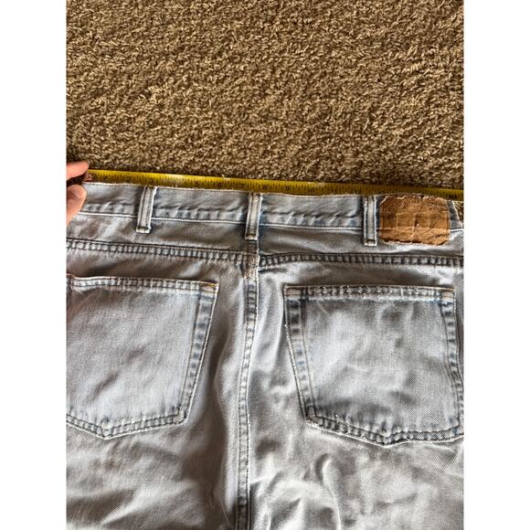Vintage Gap Baggy Fit Light Wash Tapered 34x32 (tag) Denim Jeans - Picture 7 of 9